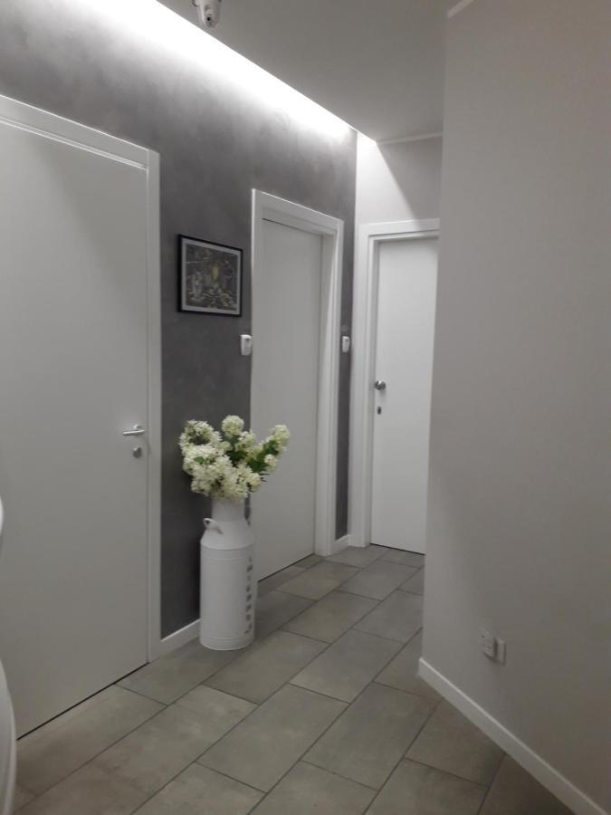Interno 1 Ciampino Roma Luxury Apartment Con Balcone 外观 照片
