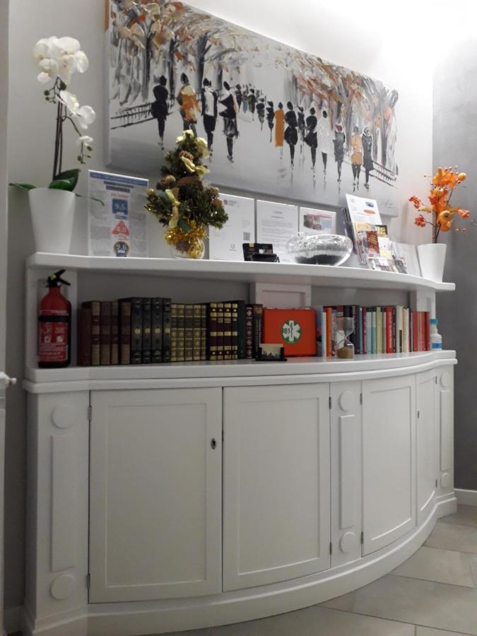 Interno 1 Ciampino Roma Luxury Apartment Con Balcone 外观 照片