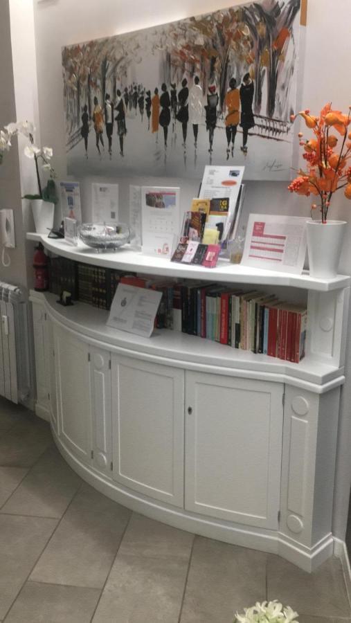 Interno 1 Ciampino Roma Luxury Apartment Con Balcone 外观 照片