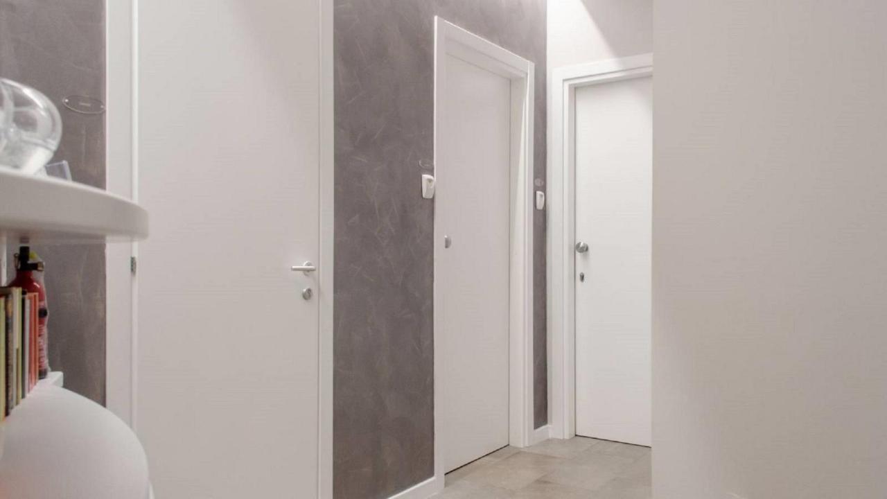 Interno 1 Ciampino Roma Luxury Apartment Con Balcone 外观 照片